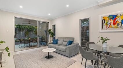 5/9 Railway Terrace Corinda , QLD 4075 Australia