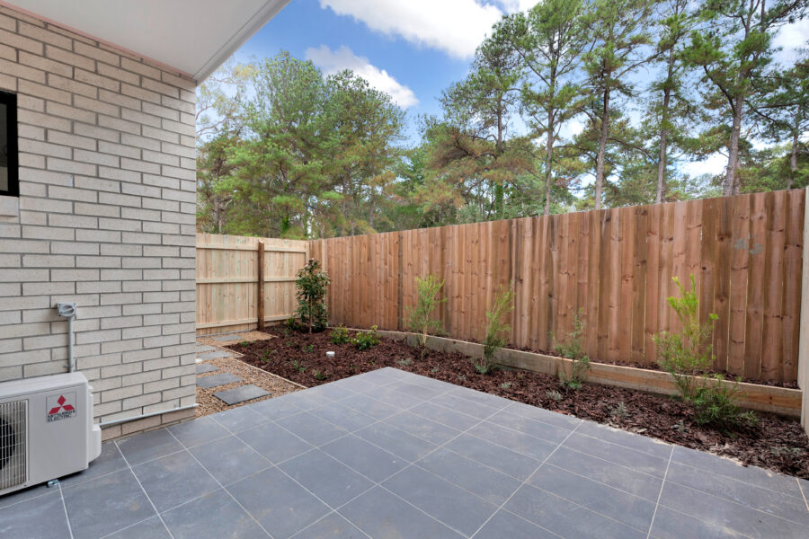 10/44 Holland Crescent CAPALABA , QLD 4157