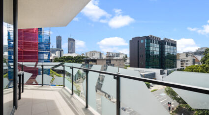 503/27 Russell St South Brisbane , QLD 4101 Australia