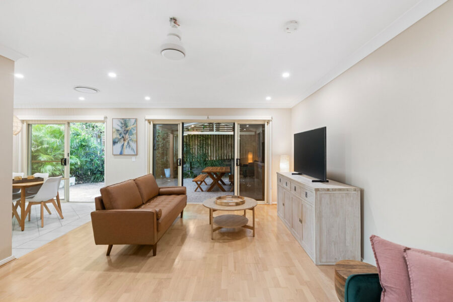 12/360 Simpsons Rd Bardon , QLD 4065 Australia