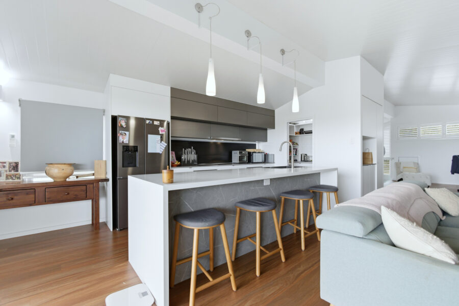 12A Redwood St Stafford Heights , QLD 4053 Australia