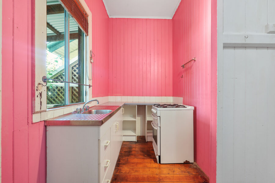 2/231 Shafston Ave Kangaroo Point , QLD 4169 Australia