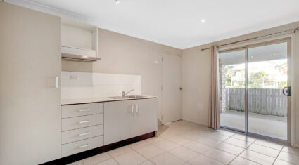 3/8 Myora Cres Capalaba , QLD 4157 Australia