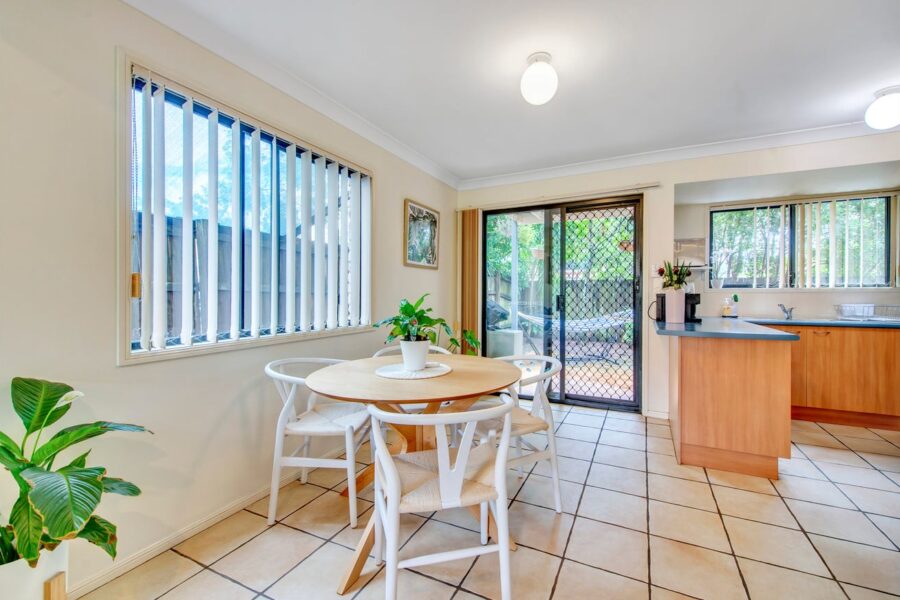 56/25 Hogan Place Seventeen Mile Rocks , QLD 4073 Australia