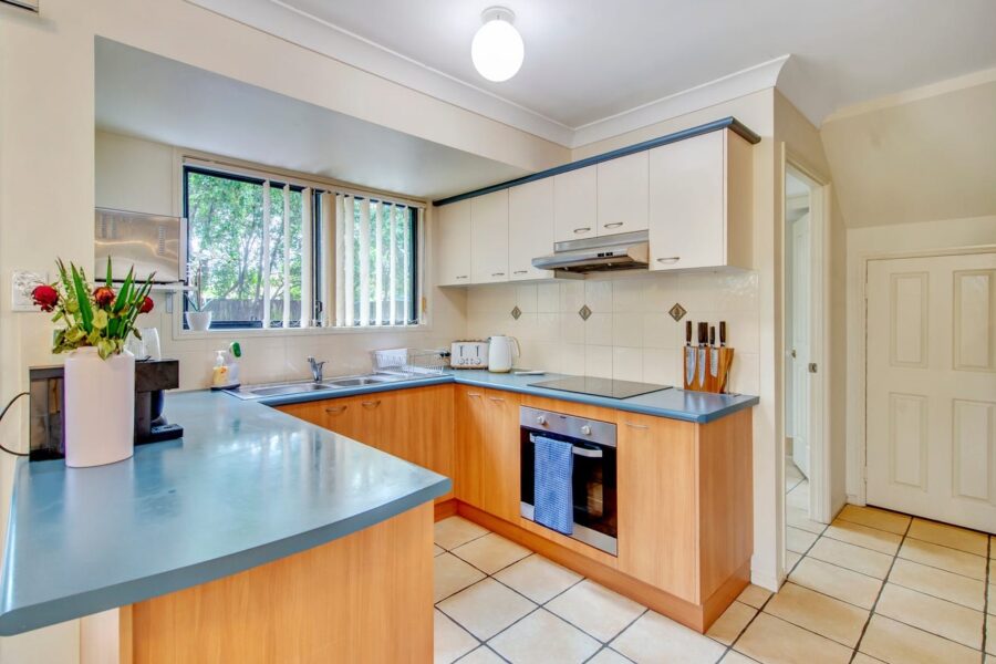 56/25 Hogan Place Seventeen Mile Rocks , QLD 4073 Australia