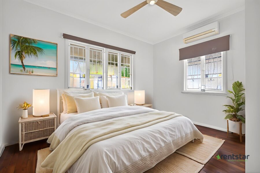 137 Oxley Ave Woody Point , QLD 4019 Australia