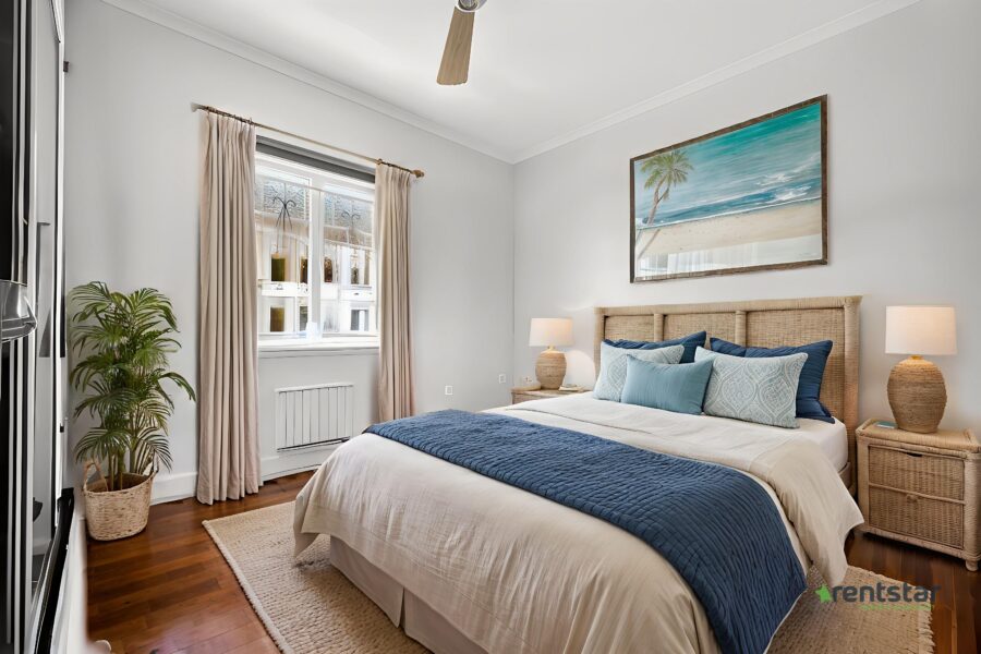 137 Oxley Ave Woody Point , QLD 4019 Australia