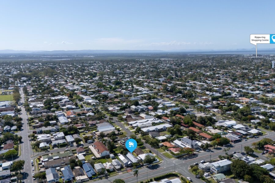 137 Oxley Ave Woody Point , QLD 4019 Australia