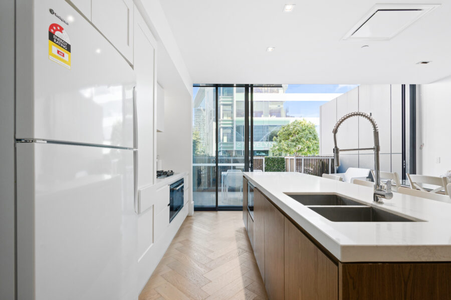 3013/36 Evelyn St Newstead , QLD 4006 Australia