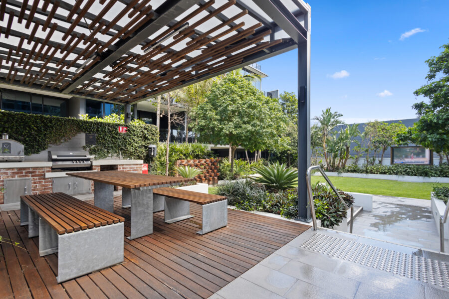 3013/36 Evelyn St Newstead , QLD 4006 Australia