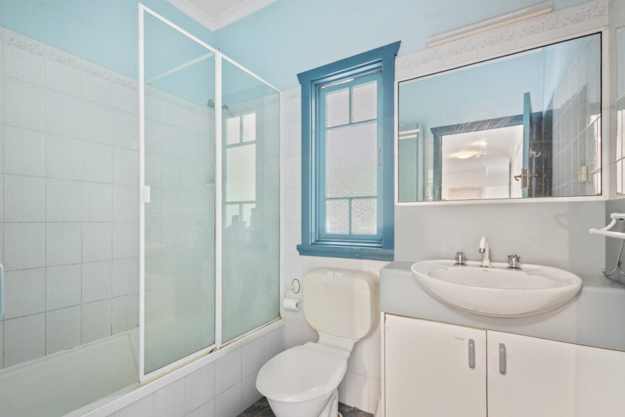 34 Water Street SPRING HILL , QLD 4000 AUS