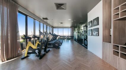 1805/111 Melbourne Street South Brisbane , QLD 4101 