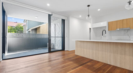 5/60 York St Indooroopilly , QLD 4068 Australia