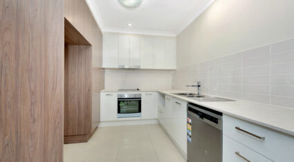 10/44 Holland Crescent CAPALABA , QLD 4157 