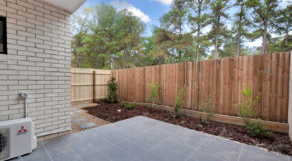 10/44 Holland Crescent CAPALABA , QLD 4157 