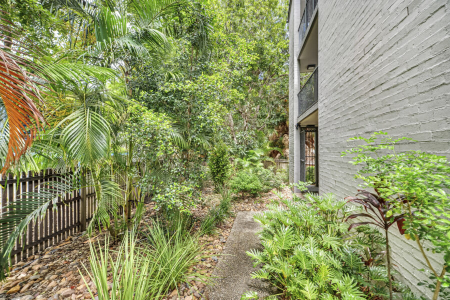 4/99 Macquarie Street St Lucia , QLD 4067 Australia