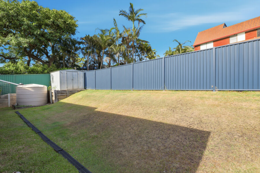 98 Bunya Park Dr Eatons Hill , QLD 4037 Australia