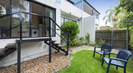 302A/7 Sheehan Street Milton , QLD 4064 