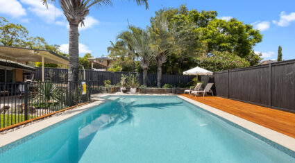 361 Horizon Dr Riverhills , QLD 4074 Australia