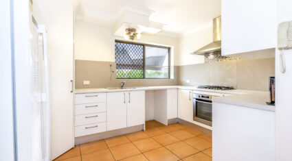 1/28 Warren St St Lucia , QLD 4067 Australia