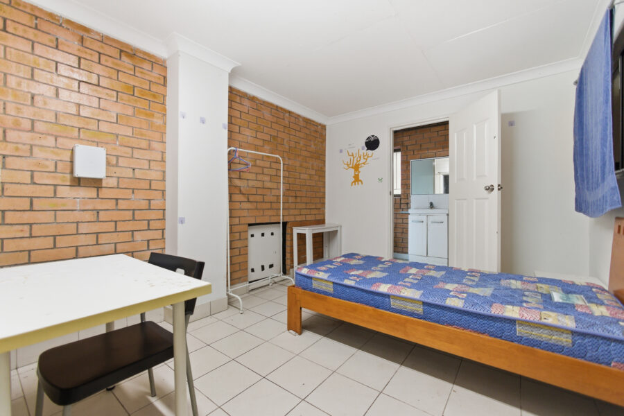 1/28 Warren St St Lucia , QLD 4067 Australia