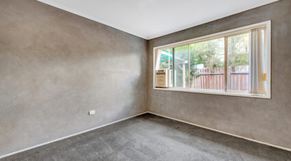 1/129 Spitfire Ave Strathpine , QLD 4500 Australia