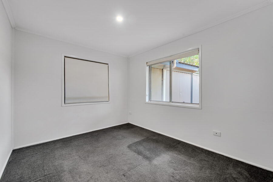 1/129 Spitfire Ave Strathpine , QLD 4500 Australia