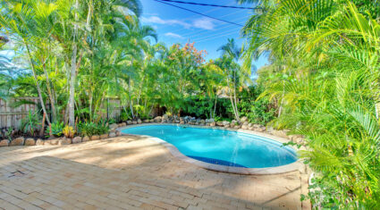 1/129 Spitfire Ave Strathpine , QLD 4500 Australia