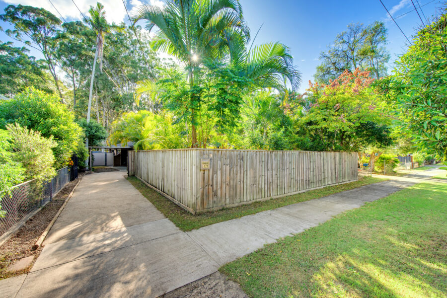 1/129 Spitfire Ave Strathpine , QLD 4500 Australia