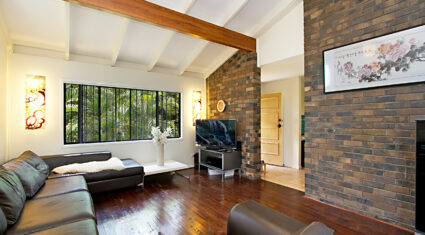 27 Marney Street CHAPEL HILL , QLD 4069