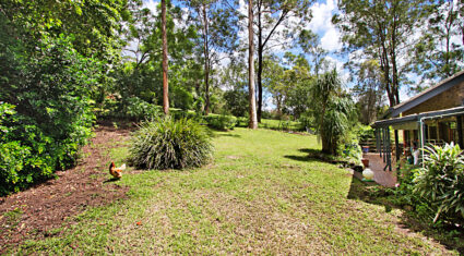 27 Marney Street CHAPEL HILL , QLD 4069