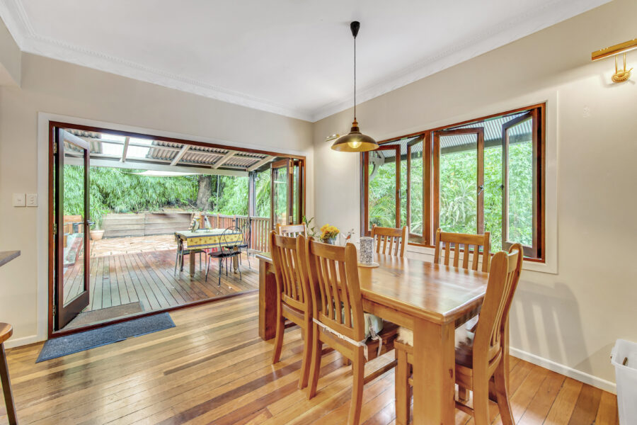 22 Pelion St Bardon , QLD 4065 Australia