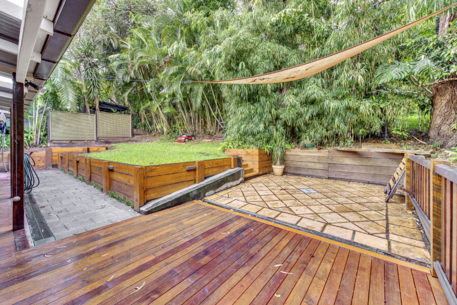 22 Pelion St Bardon , QLD 4065 Australia