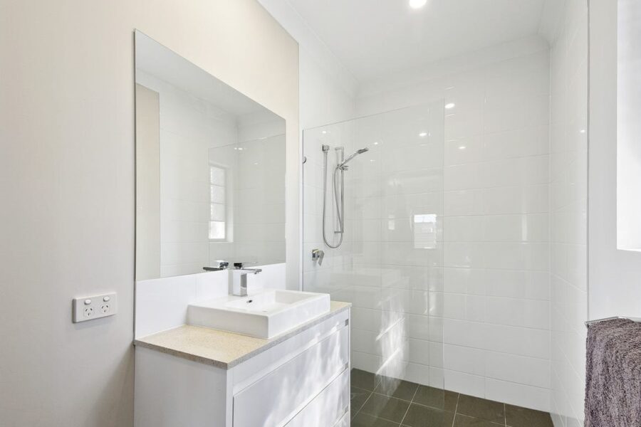 2/7 Sadlier Street Kedron , QLD 4031 