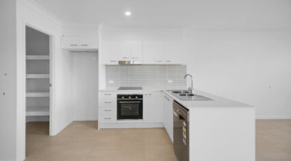 1/34 Burbury Rd Morayfield , QLD 4506 Australia