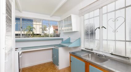 120 Dell Rd St Lucia , QLD 4067