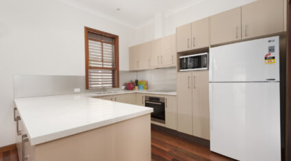 95 Munro Street St Lucia , QLD 4067 