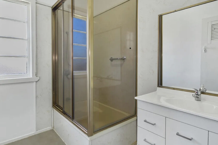 Room 3 - 8 Stourbridge St Mount Gravatt , QLD 4122 Australia