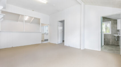 18 Enright St Oxley , QLD 4075 Australia