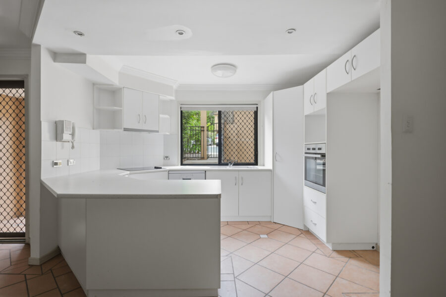 33/105 Oldfield Rd Seventeen Mile Rocks , QLD 4073 Australia