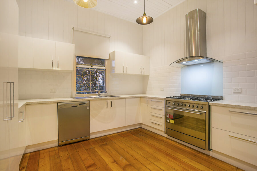 146 Stoneleigh Street Lutwyche , QLD 4030 