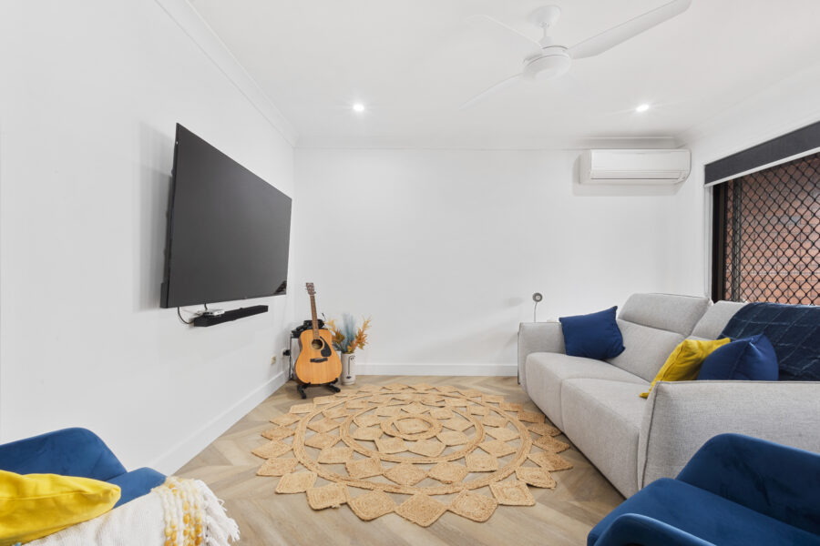 2/53 Oliver St Nundah , QLD 4012 Australia