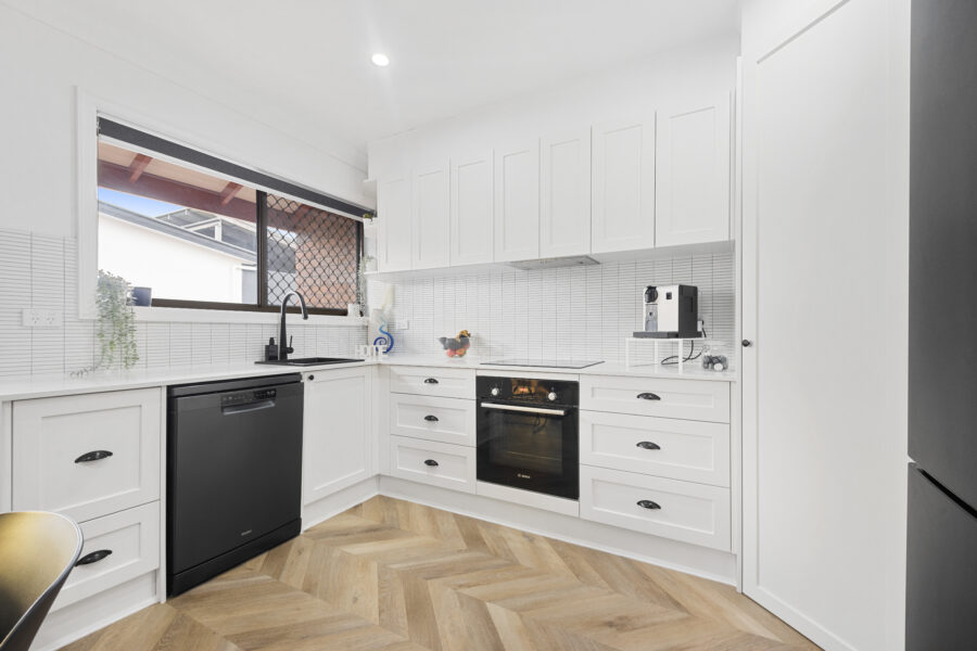 2/53 Oliver St Nundah , QLD 4012 Australia