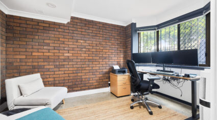 2/53 Oliver St Nundah , QLD 4012 Australia