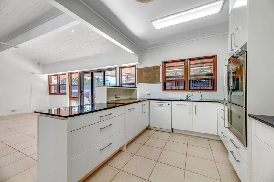 37 Lama St Chelmer , QLD 4068 Australia