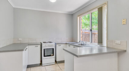 17/34 Bourke Street Waterford West , QLD 4133 Australia