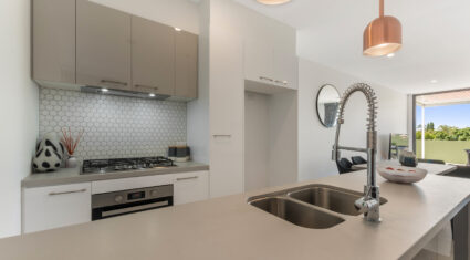 405/65 Depper St St Lucia , QLD 4067