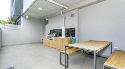 17/3 Bennett Street Toowong , QLD 4066 Australia