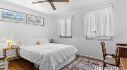 54 Stanley St Strathpine , QLD 4500