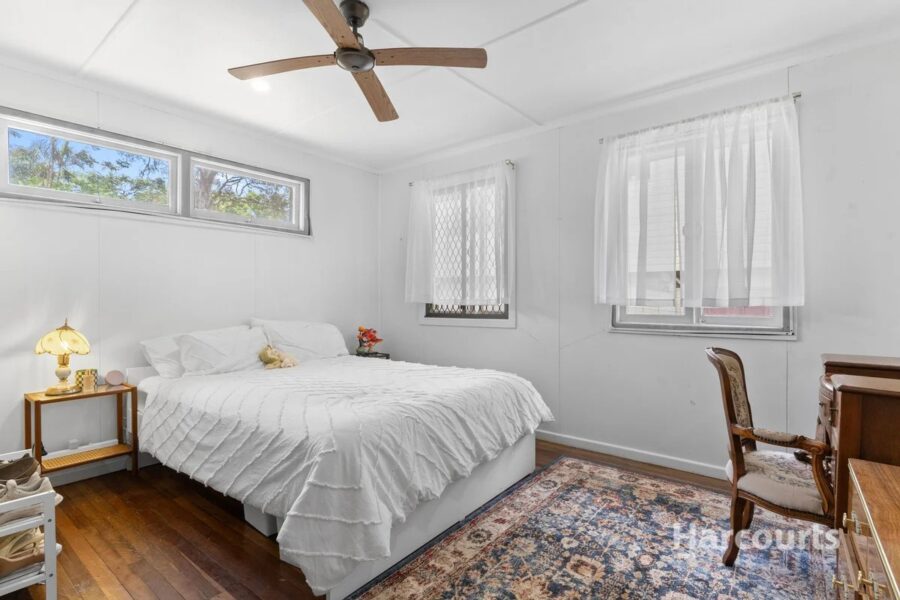 54 Stanley St Strathpine , QLD 4500 